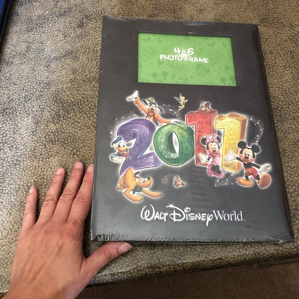 Disney World 2011 Photo Album Still In wrap